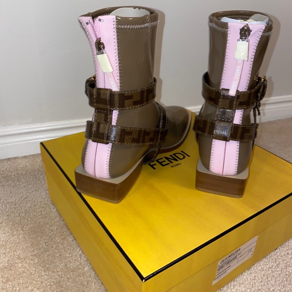 FENDI NEOPRENE BOOTS - Picture 8 of 12